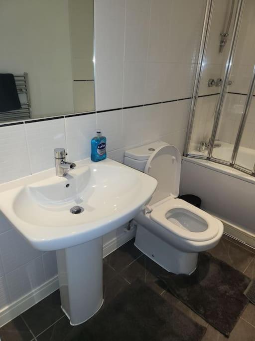 Awesome 1 Bedroom Apartment Manchester Exterior photo