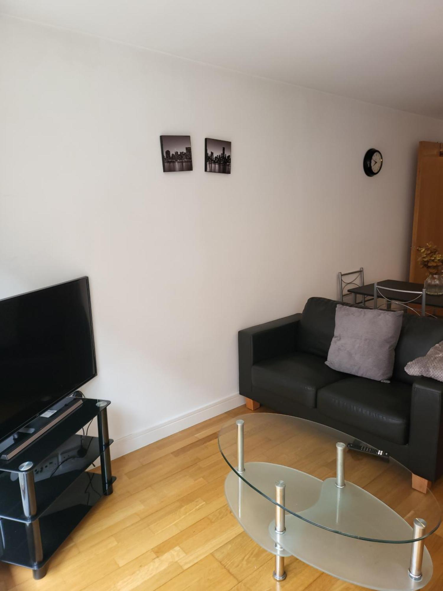 Awesome 1 Bedroom Apartment Manchester Exterior photo